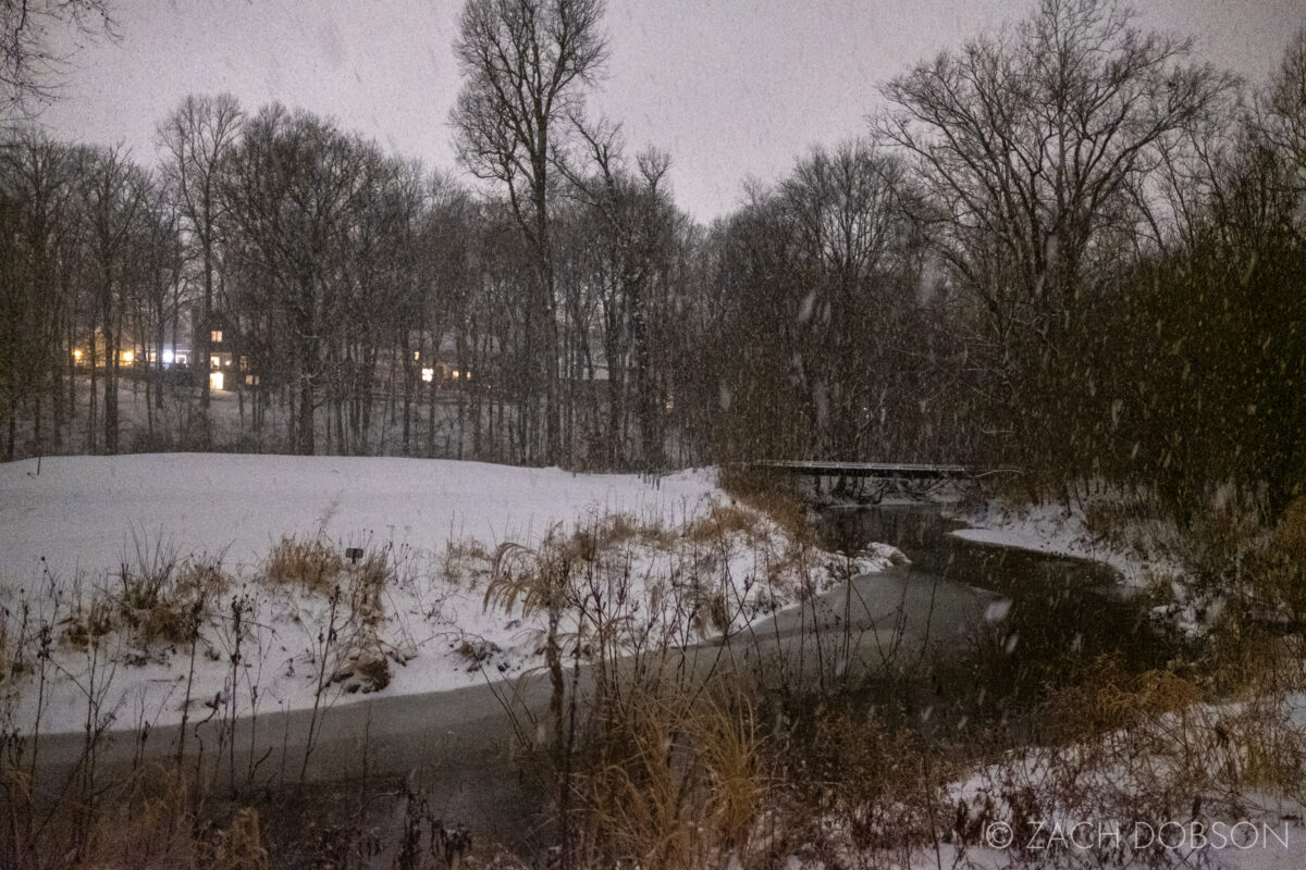 photos of night snow in Indiana