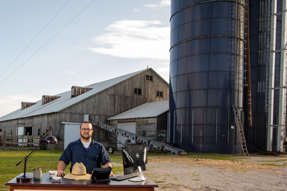 indianapolis commercial photoshoot, behind the scenes, family farm, morocco indiana